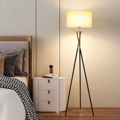 Luxury Vertical RGB Atmosphere Floor Lamp For Hotel Study Bedroom Bedside Decoration